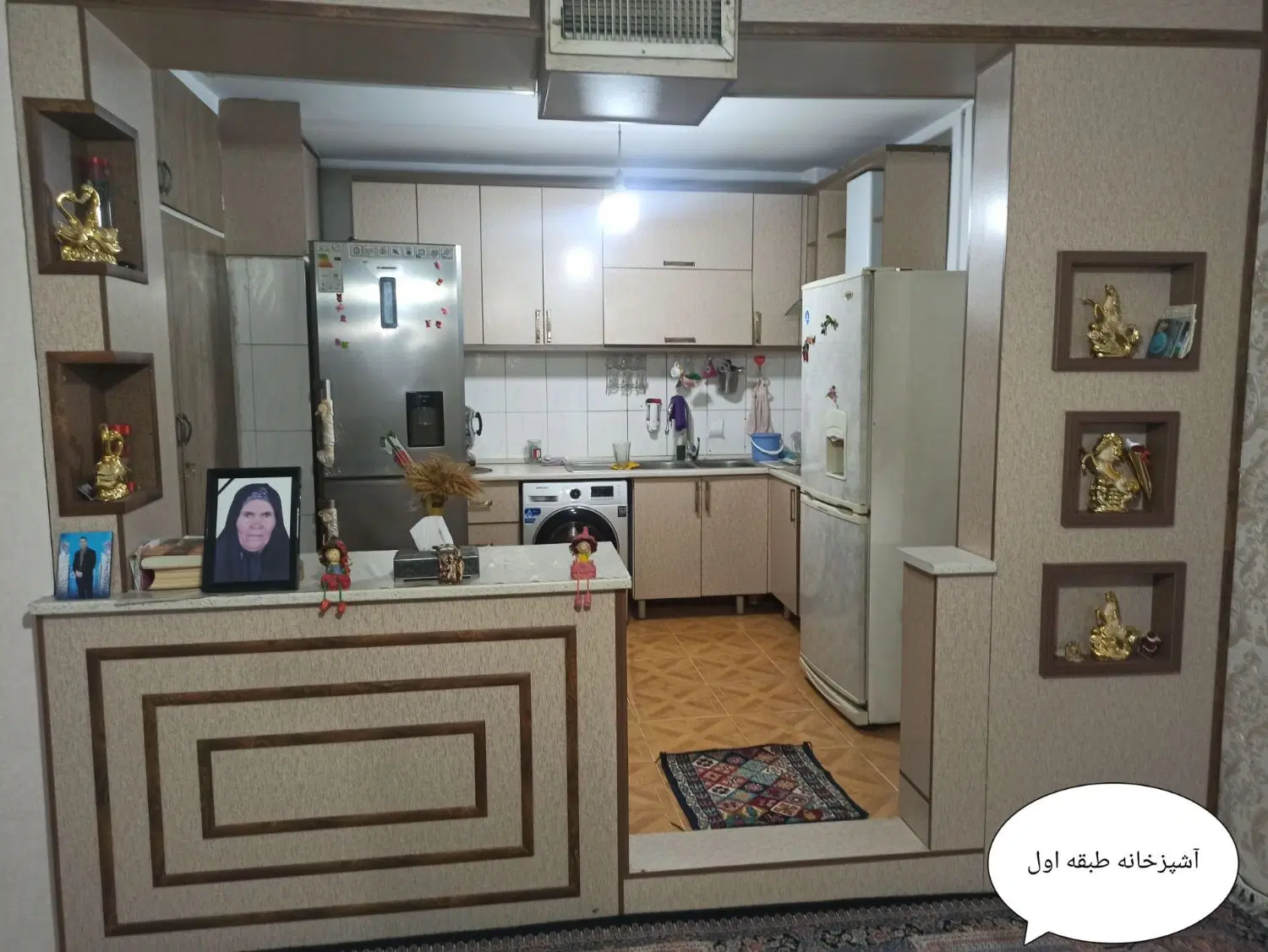 فروش خانه ویلایی سه طبقه مرکز شهر