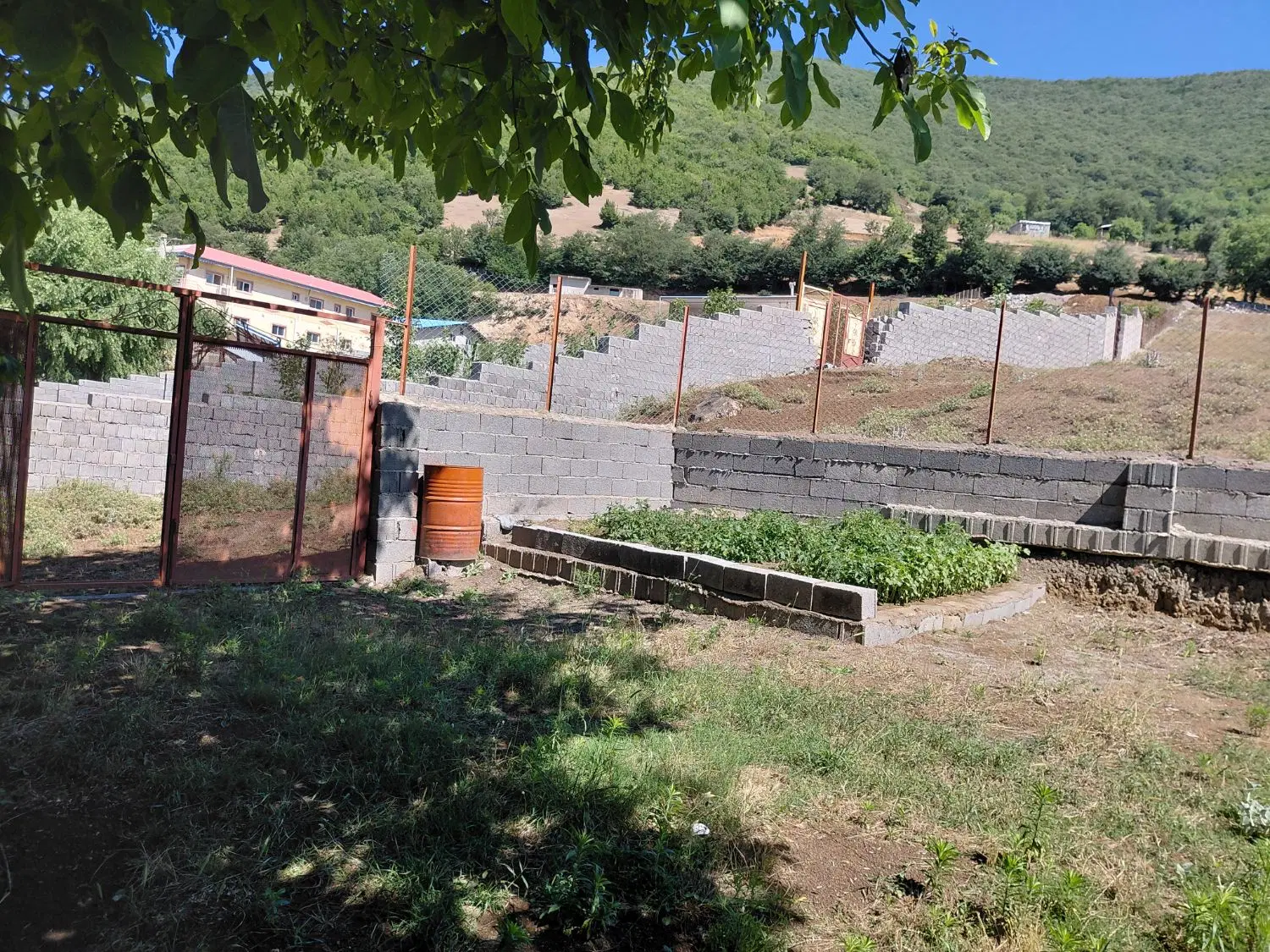زمین مسکونی سند دار و مجوز ساخت روستای شمام