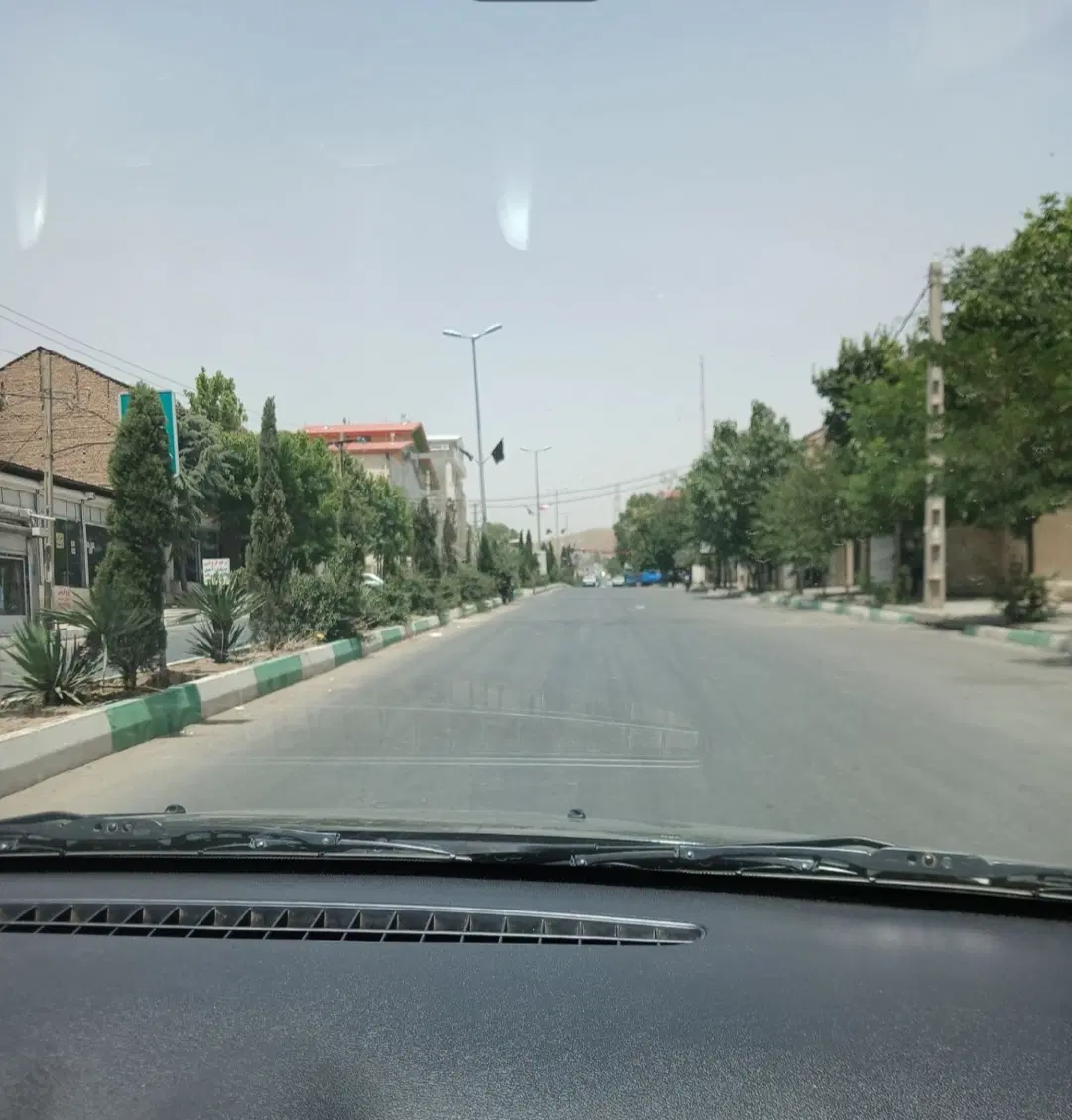 ۱۸۰۰ متر باغ سندتک برگ خوروین