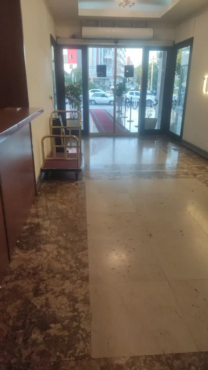 نیازمند همخانه