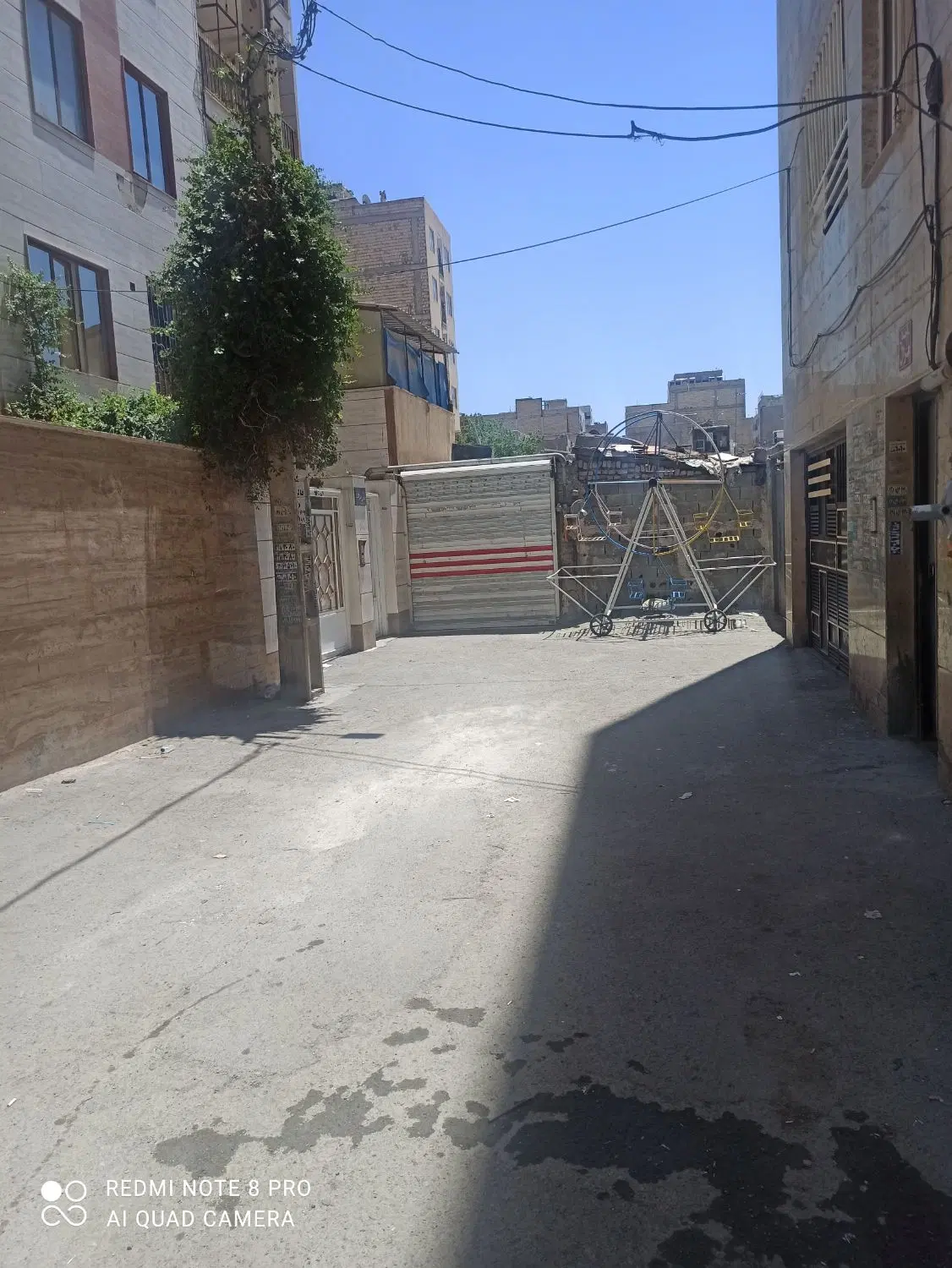مغازه پارکینگ یا انباری