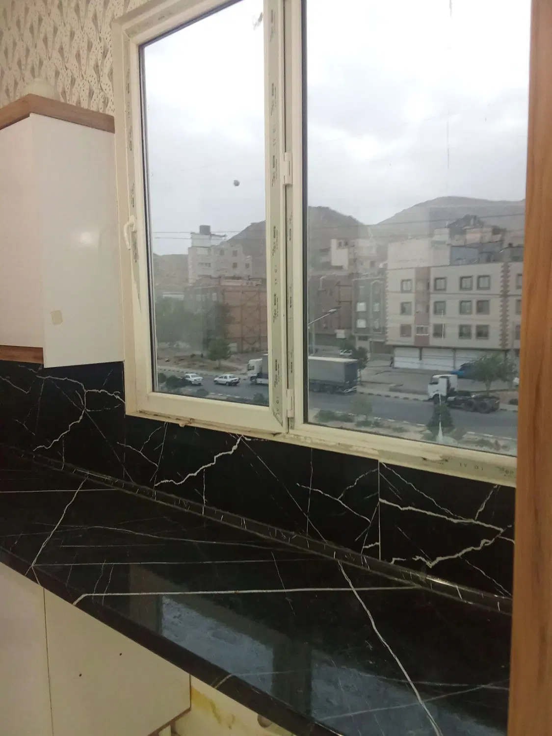 حاشیه هفت حوض دوخوابه