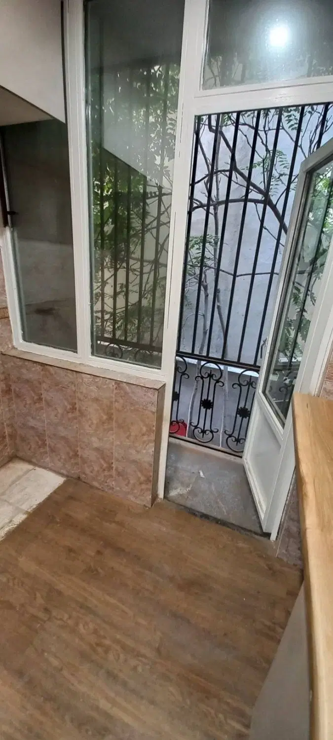 ۵۰ متر فول امکانات _ ۲ پارکینگ