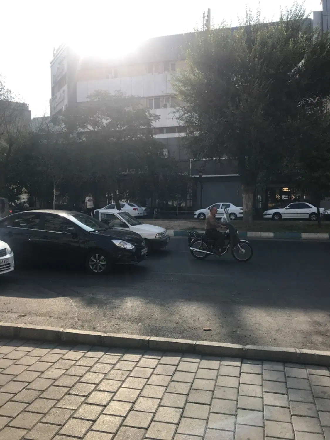 فروش یک باب مغازه 14 متری