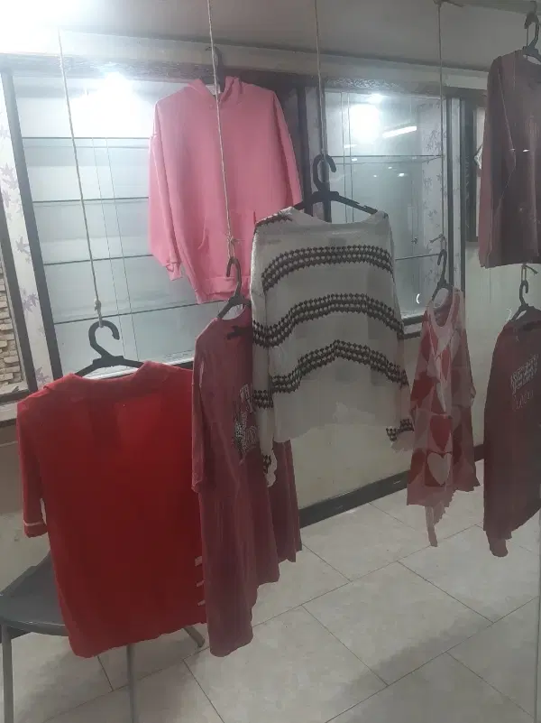 واگذاری مغازه پوشاک لباس استوک خارجی وایرانی