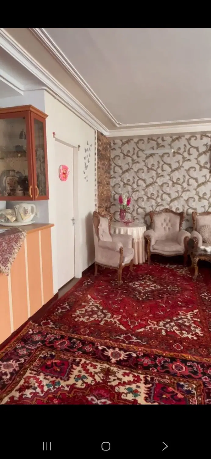 فروش آپارتمان بلوار آذربایجان روبرویکوچه مهران ۸۲م