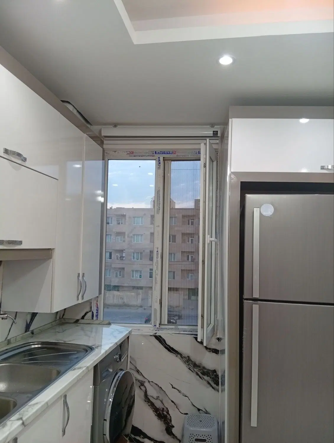 فروش واحد فول امکانات در شهرک نیایش