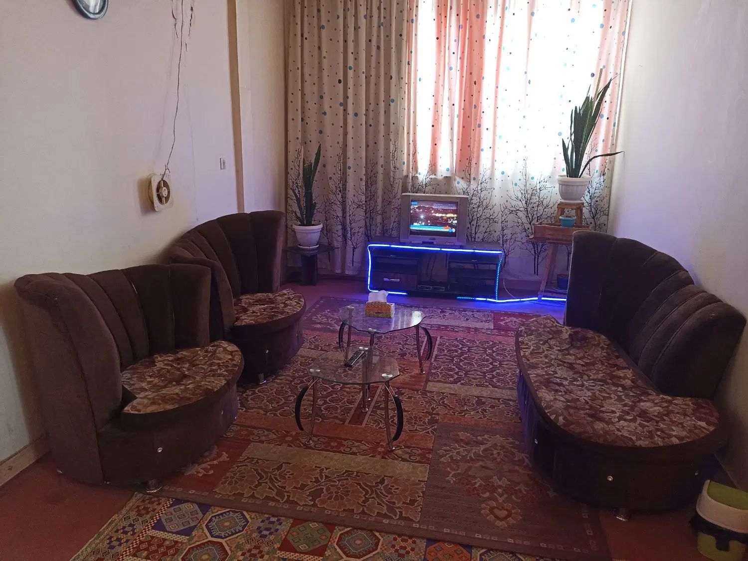 سوئیت 60متری یک خوابه قاسم آباد چهارراه مخابرات