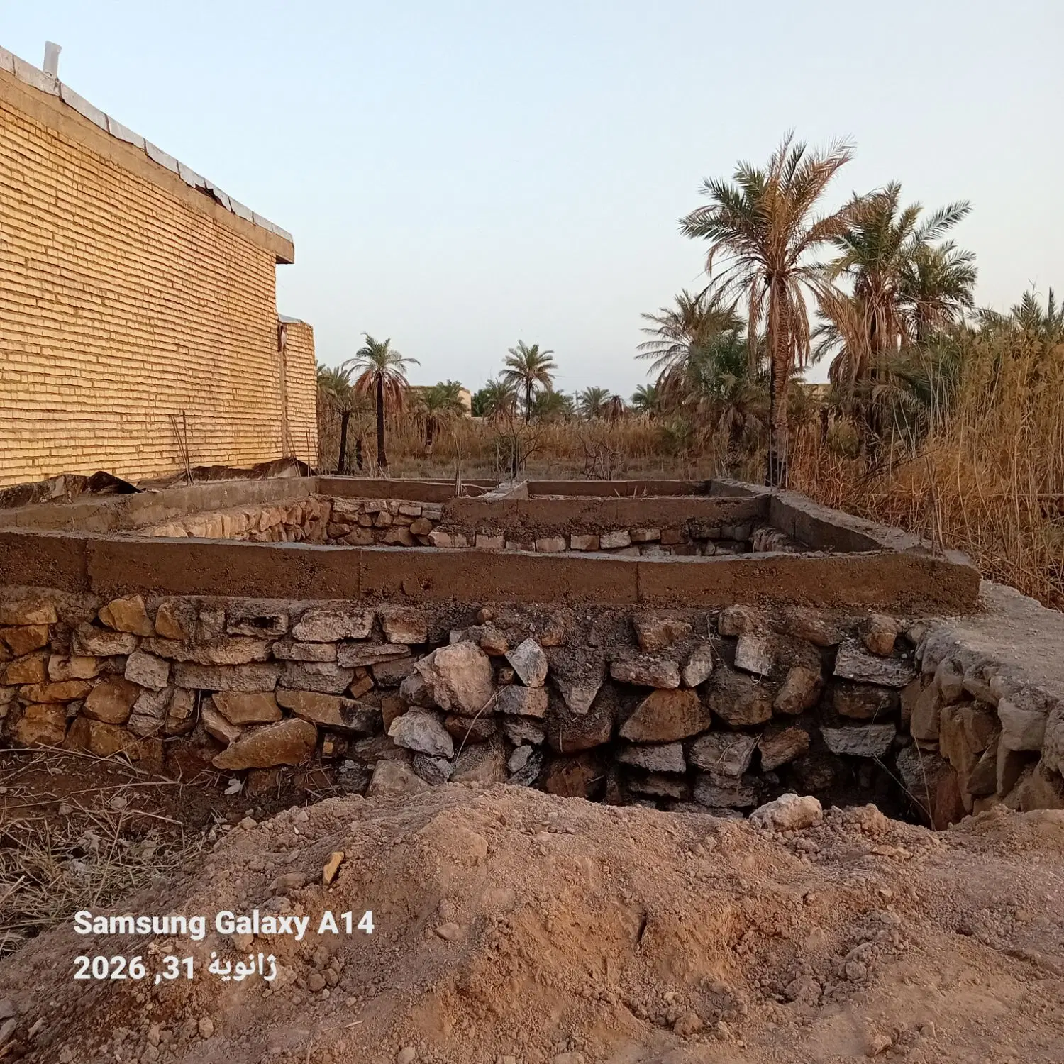 زمین ۱۰۰مترشناژخاک ریزی مثنی سنگ کوه