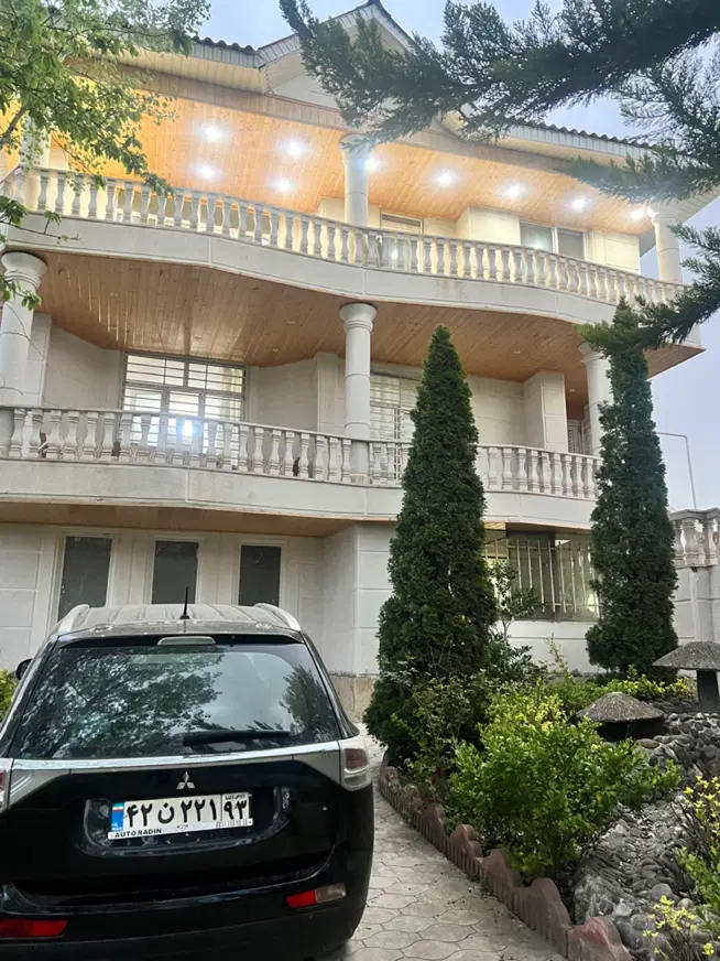 فروش باغ کاملا مجزا_ ۱۰۳۵ متر_ سنددار_تاپ لوکیشن
