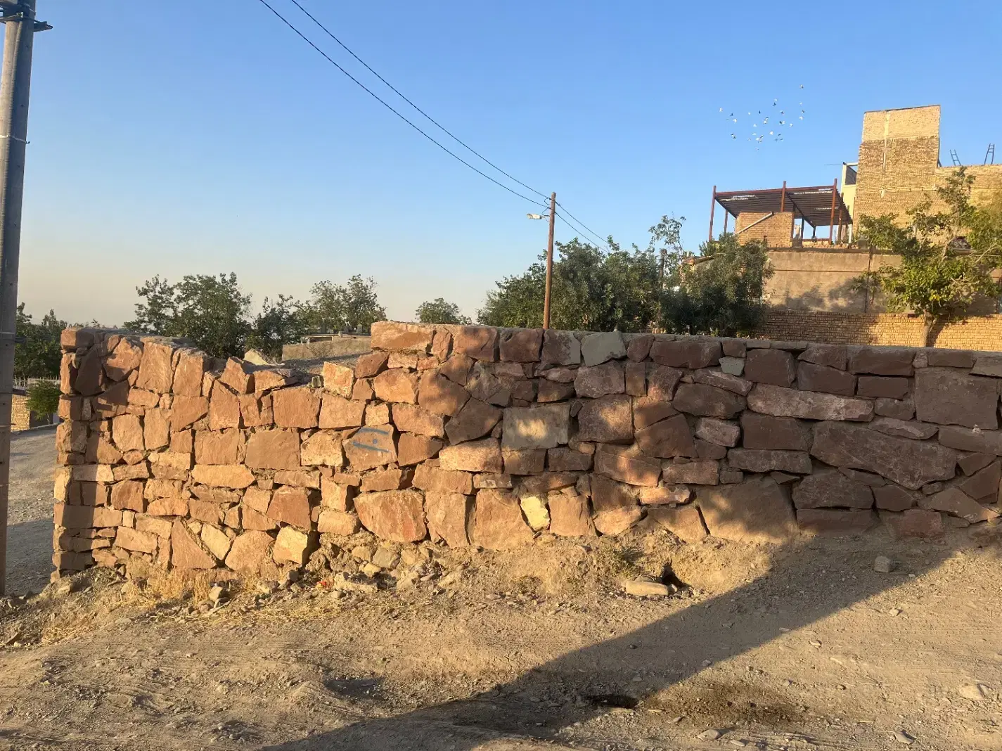 زمین ۴۲۰ متر داخل شاندیز خیابان غفاری