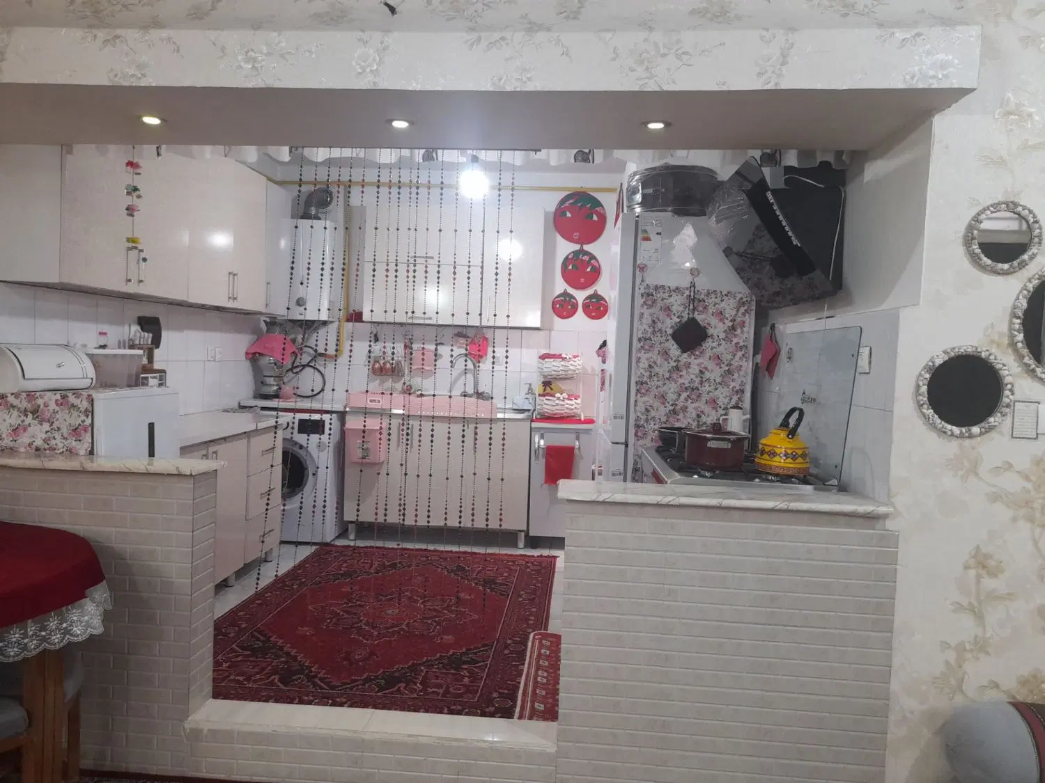 واحد ۷۰ متری تک واحده