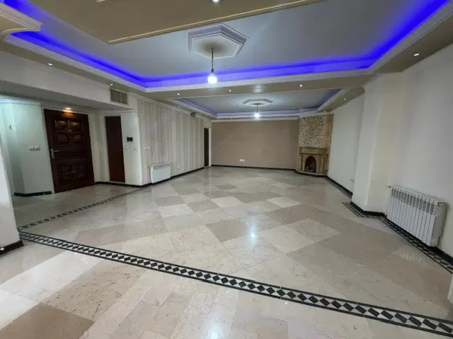 ۱۳۵متر_۳خواب_غرق نور_اباذر