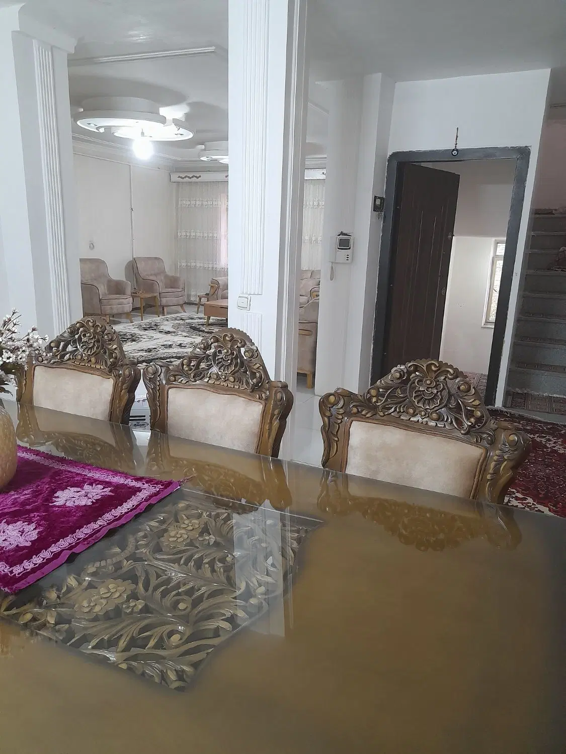 خانه دو  طبقه. ویک سوییت. فرهنگیان خ خرد