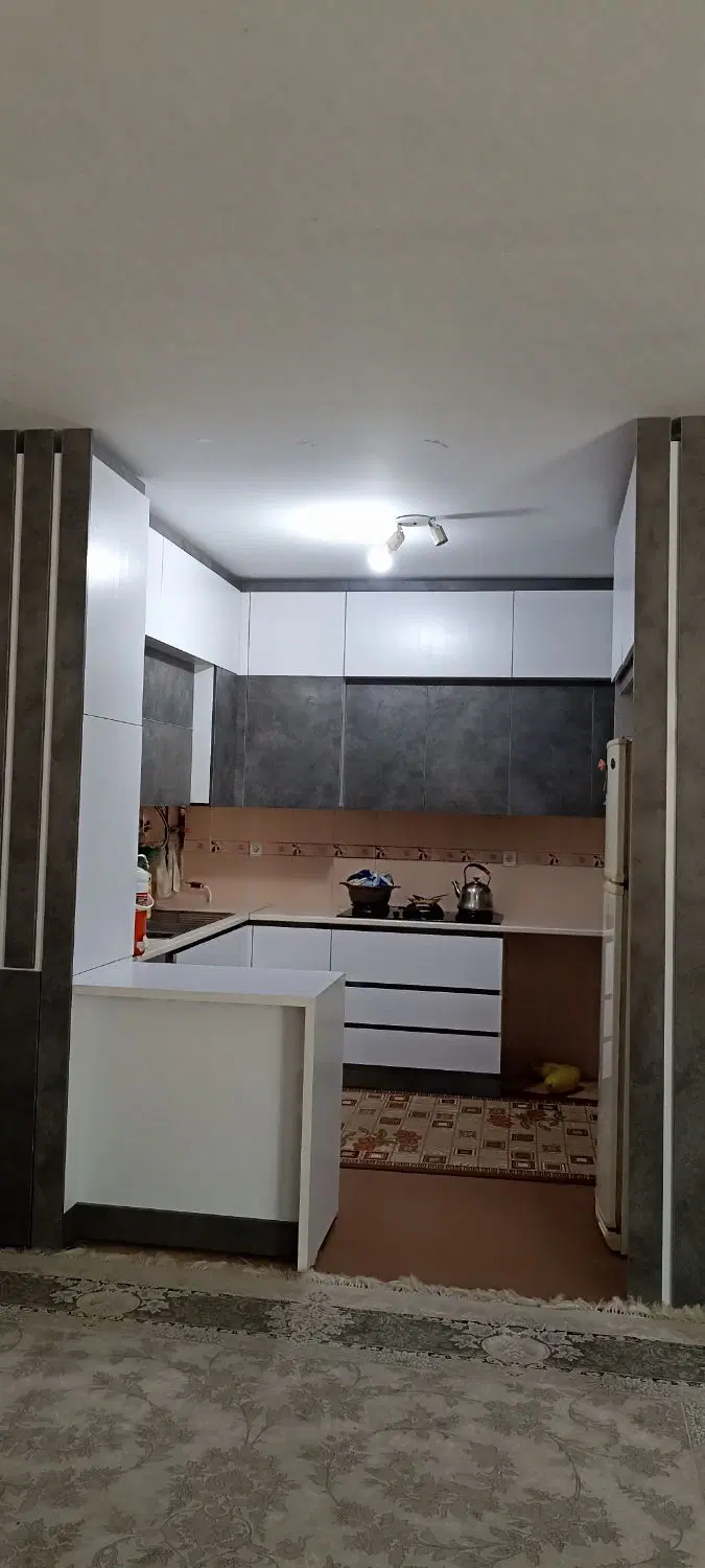 همکف ۹۳ متر زیر بنا ـ بلوار شعبانیه خیابان نرجس