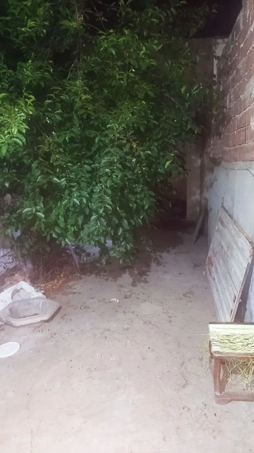 خانه کلنگی به متراژ100متر محله یحیی اباد