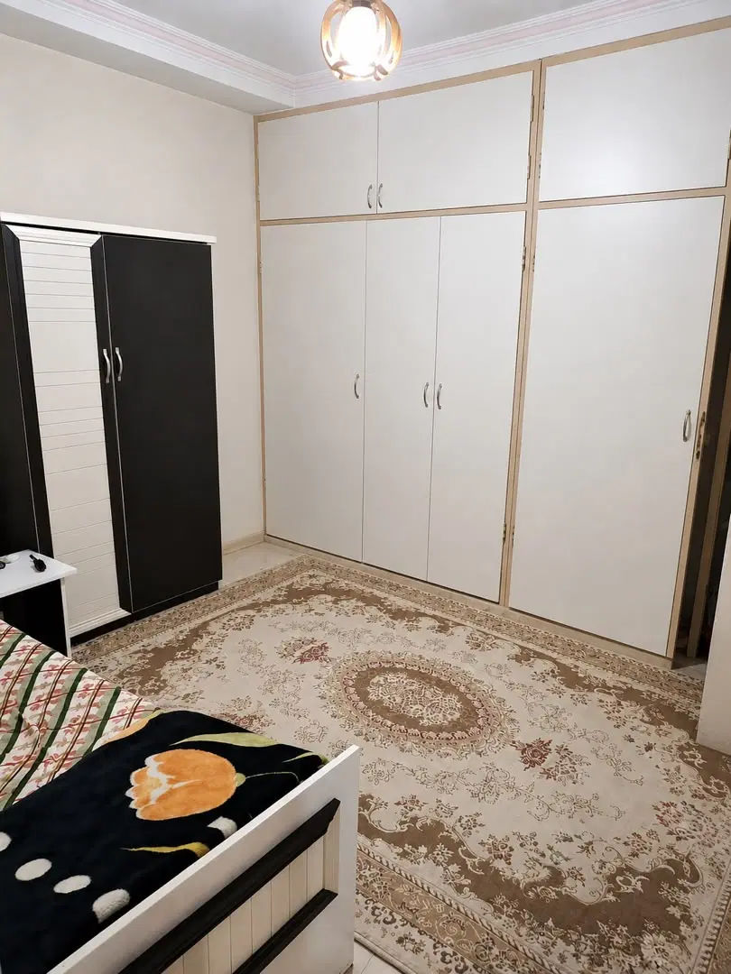 ۱۰۱متر_تراورتن_روبه‌نما_سندتک‌برگ_پارکینگ‌سندی