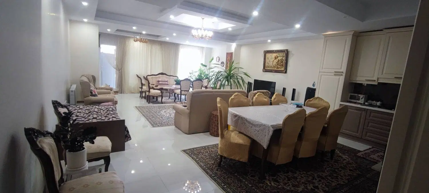 فروش آپارتمان ۱۲۷ متری خوش‌نقشه در گلشهر