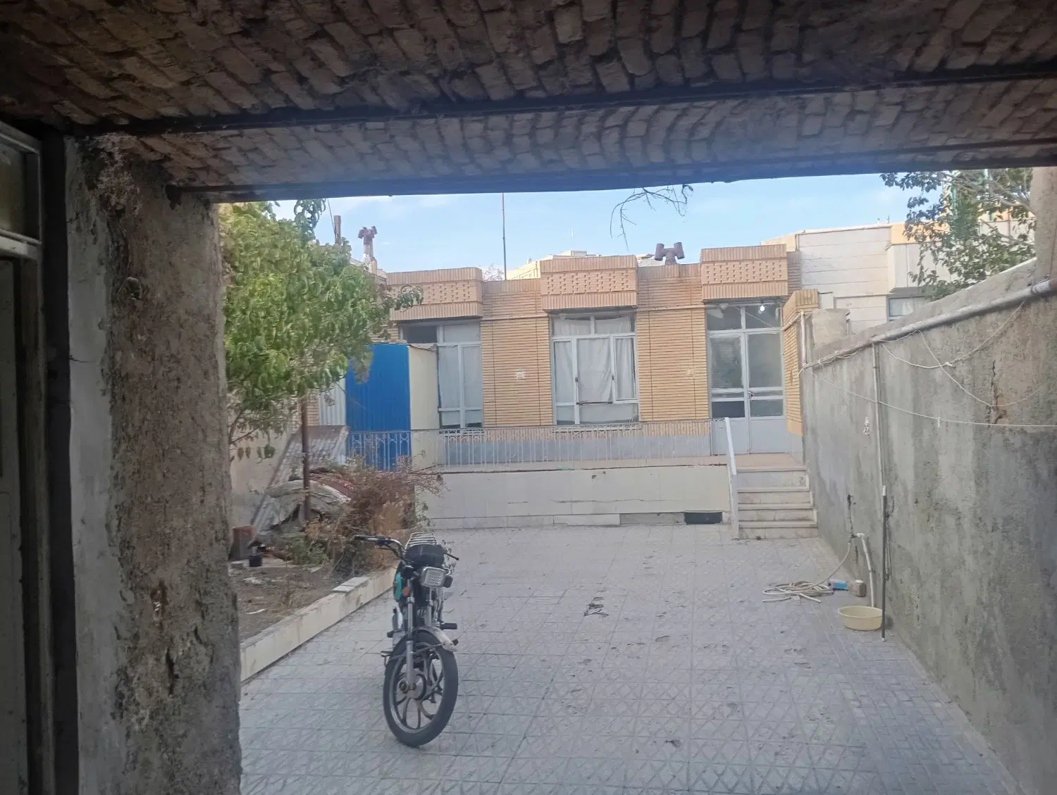 منزل فروشی