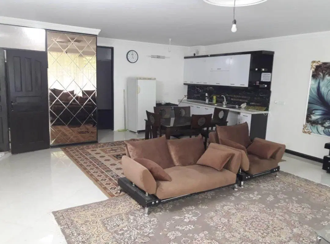 اجاره آپارتمان شیک و تمیز اخلمد