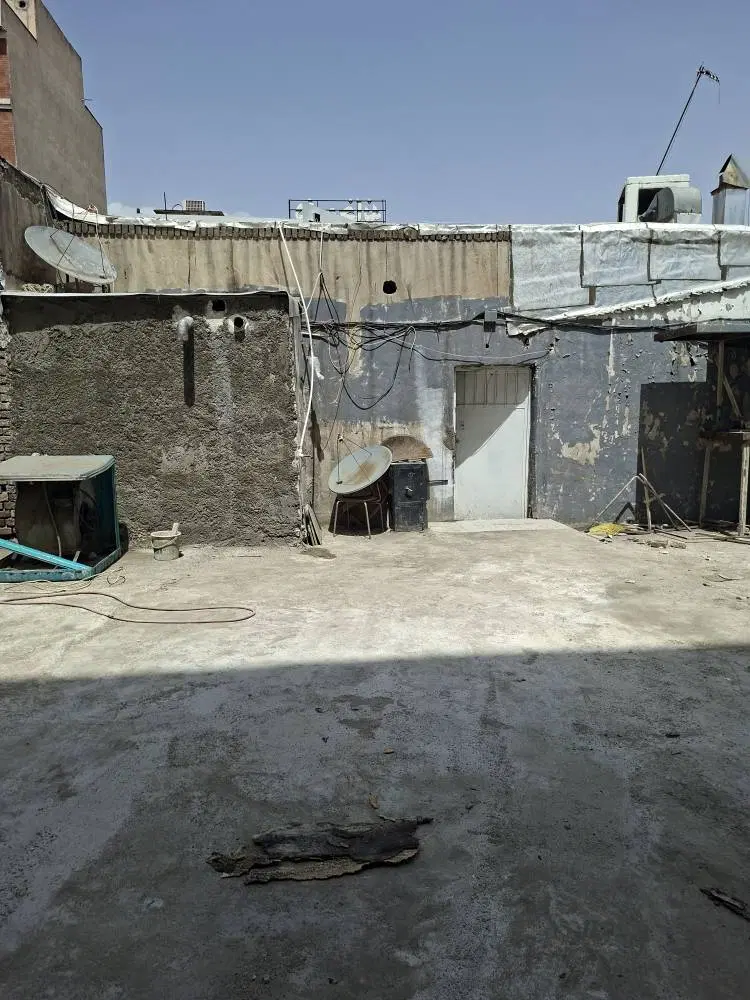 رهن و اجاره تعمیرگاه و انباری