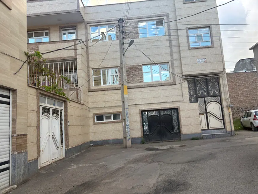 آپارتمان کوچه خلیفه ای زمین های دارایی