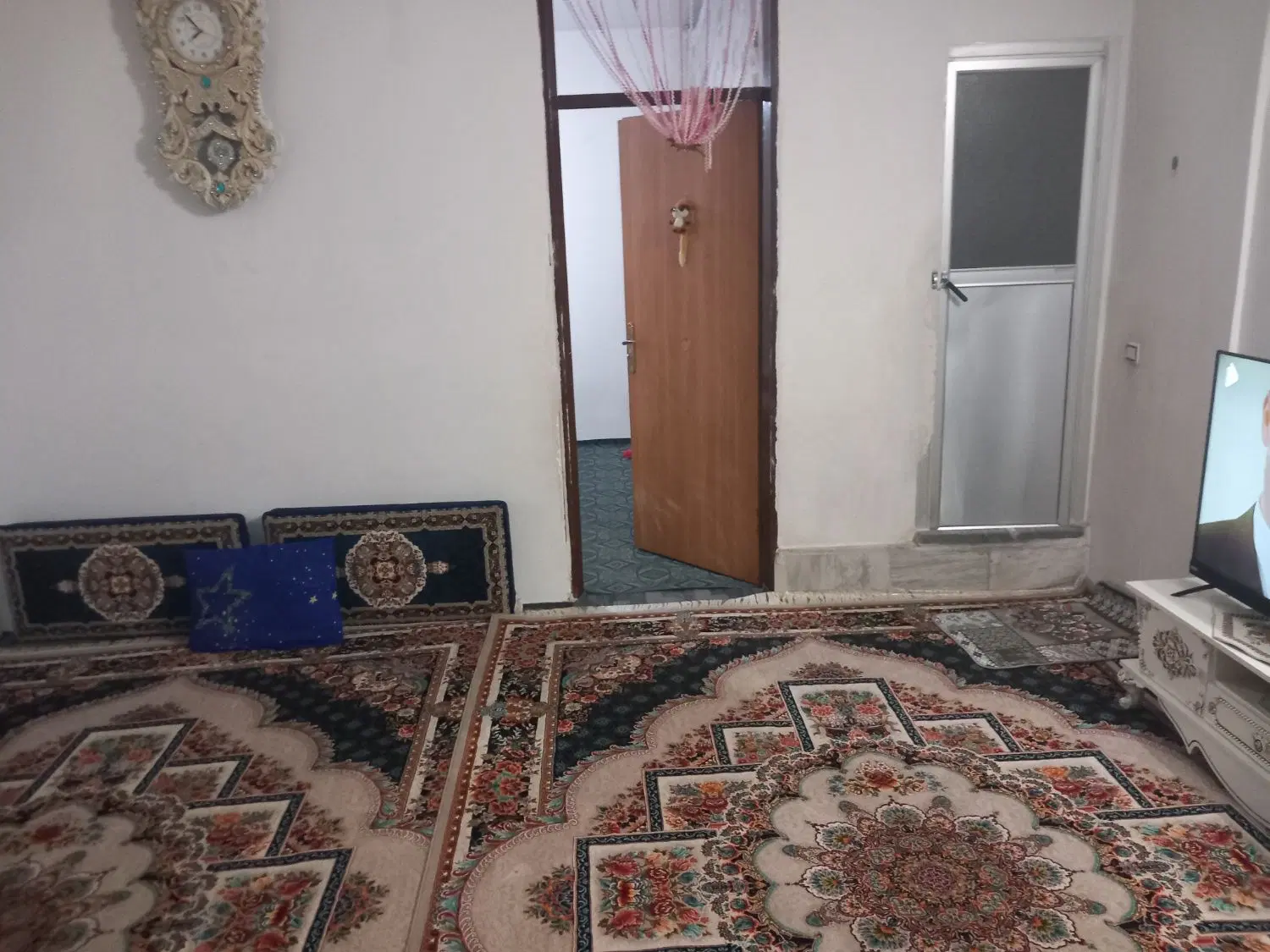 آپارتمان ۶۵ متری در خاتون آباد