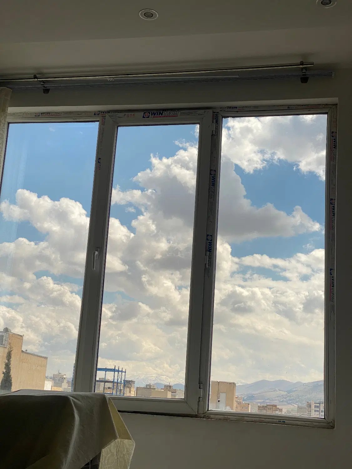 آپارتمان ۱۶۰متری شهرک آذربایجان