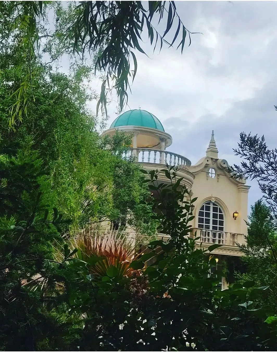 باغ عمارت ، تهاتر با کالا