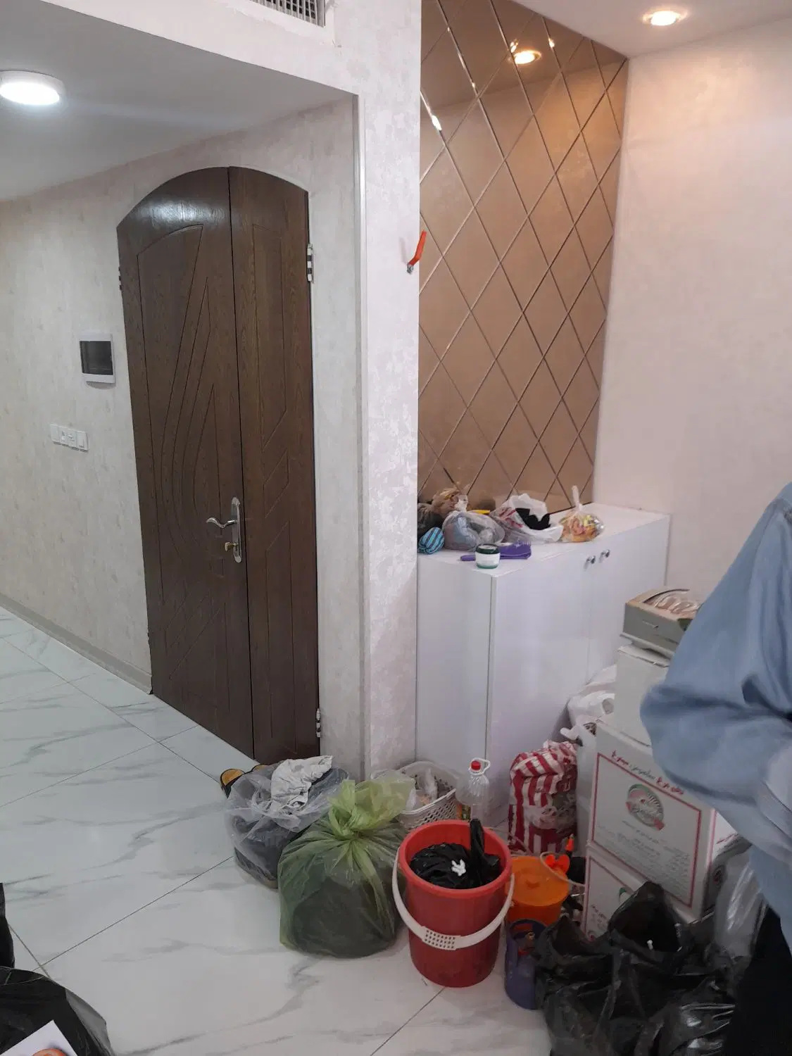 فروش آپارتمان ۲ خواب پینارت