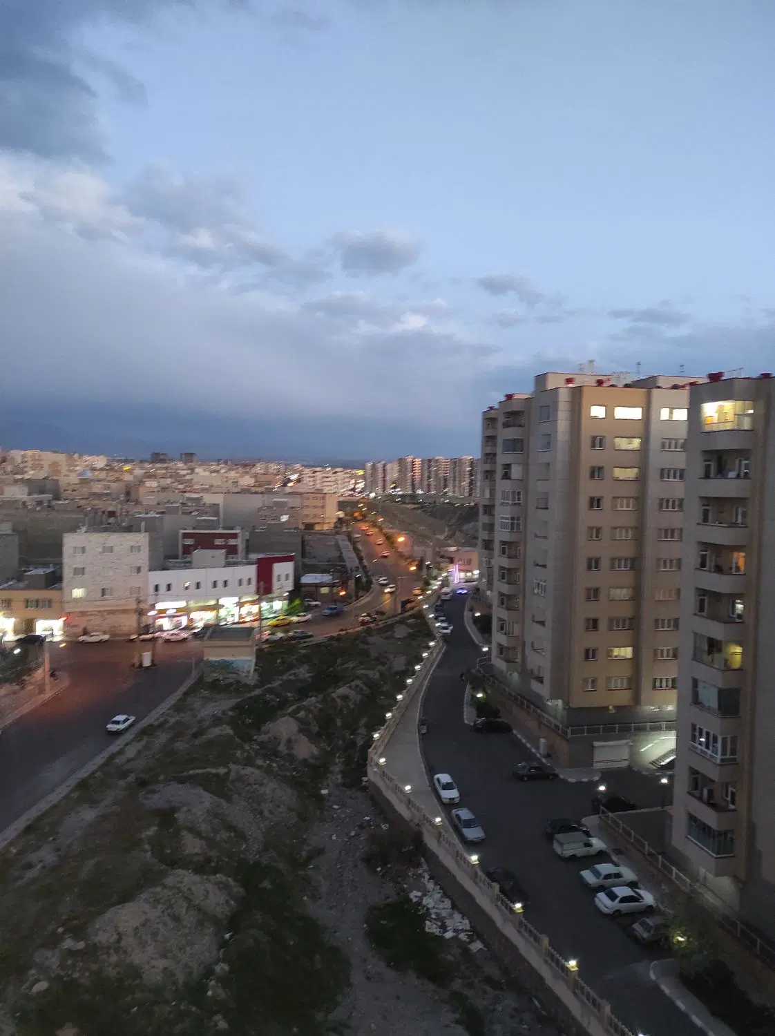 واحد ۶۰ متری لوکس فاز ۲ سهند