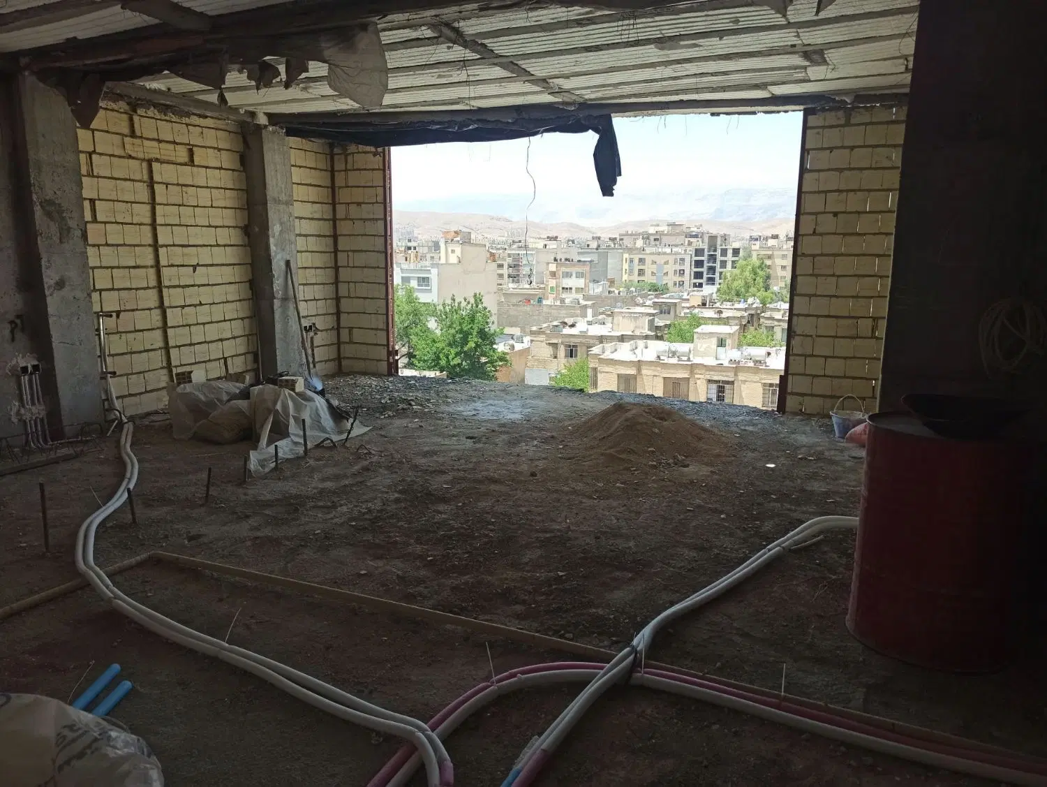 فروش آپارتمان سه خواب جنوبی ۲۰ متری امام خمینی