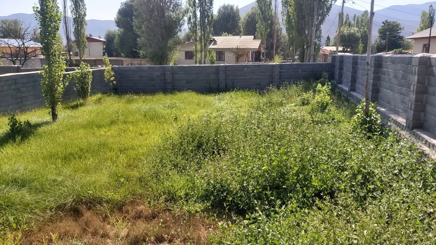 ۲۷۰متر زمین ۲بَر داخل بافت مسکونی،آماده ساخت