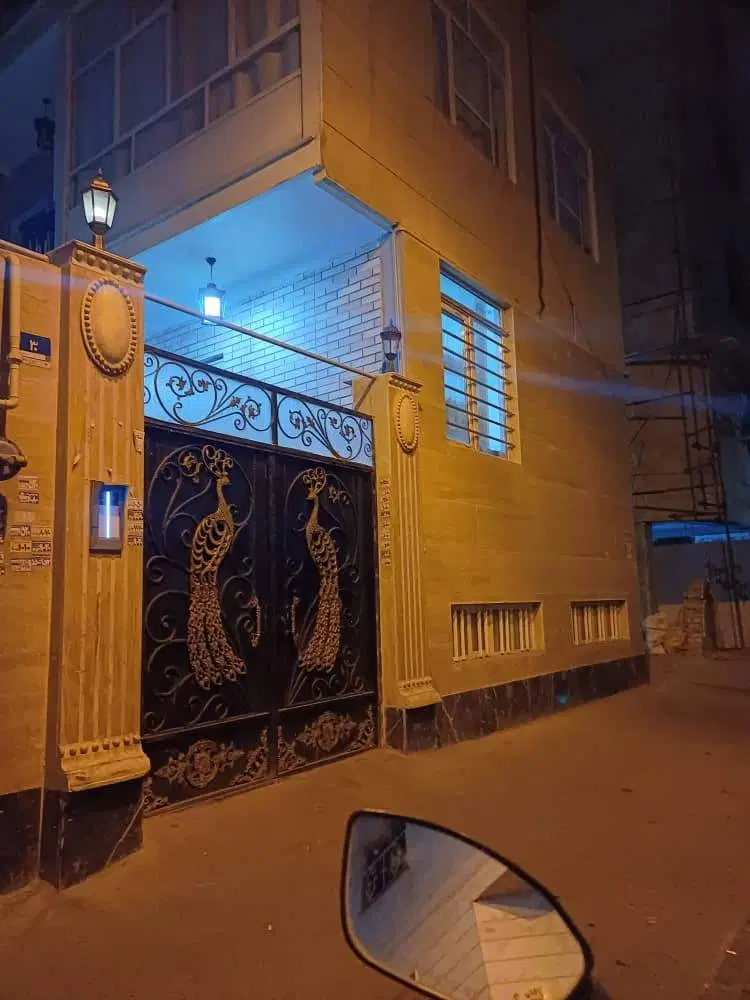 خانه حیاط دار ۶۰ متر، مختاری غربی