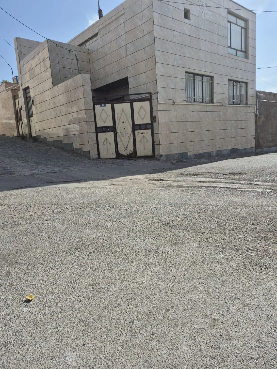 منزل‌فروشی