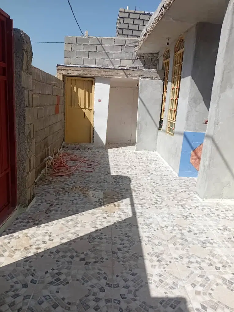 خونه ۱۷۰متر ستد تک برگ فاصله ۱۰۰ متری خیابان اصلی