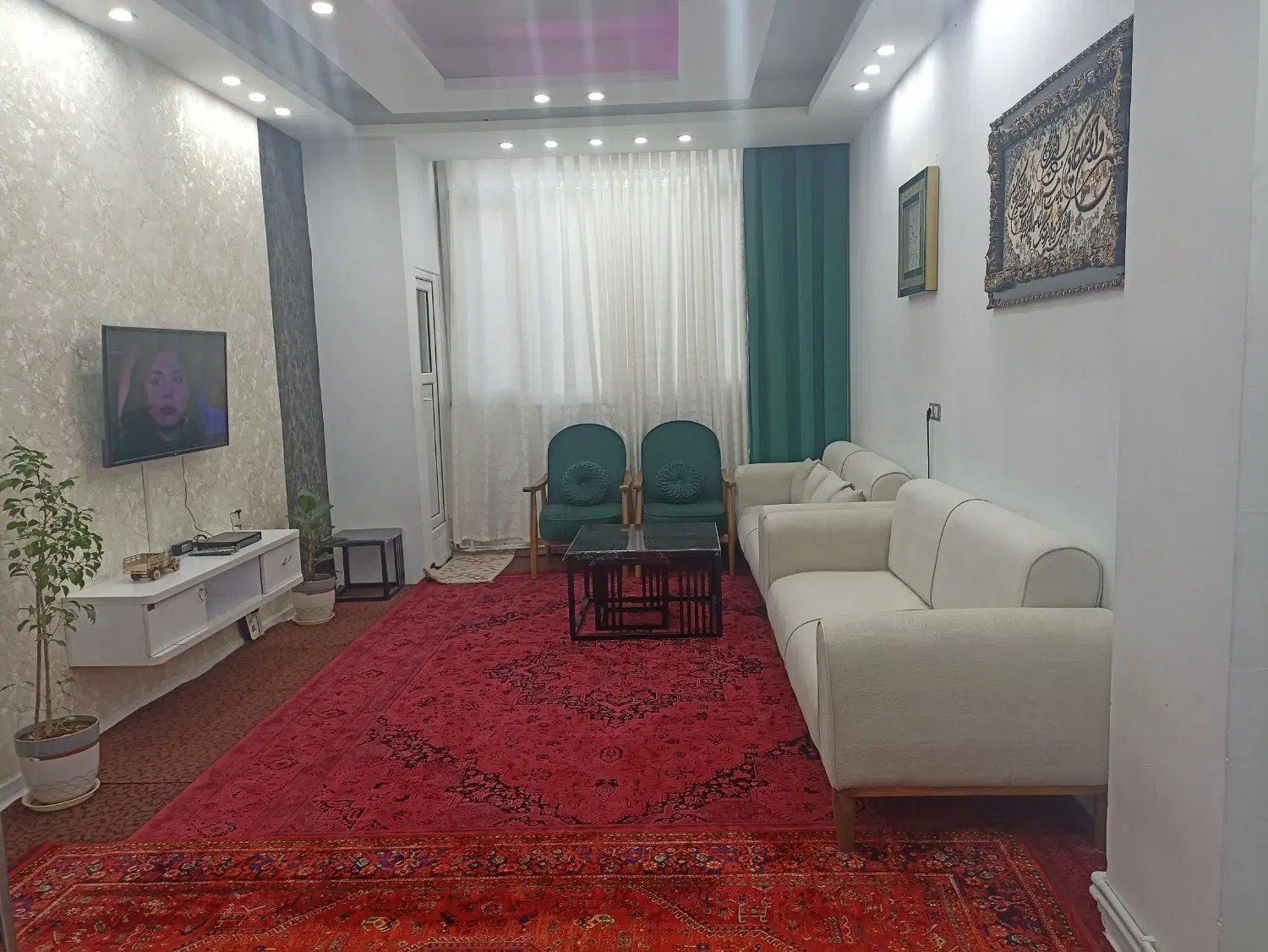 یک طبقه  شیک دربست 60متردرجوادیه