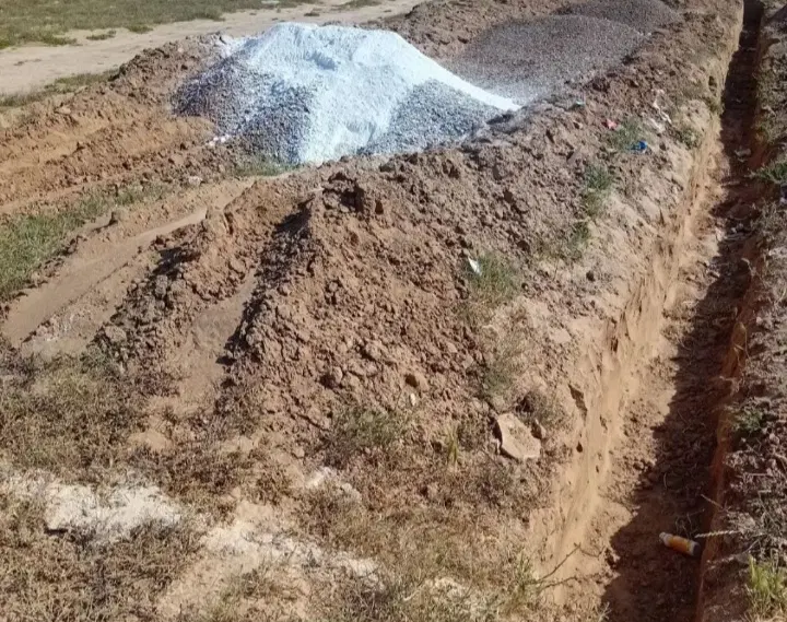 زمین در روستایی قومی