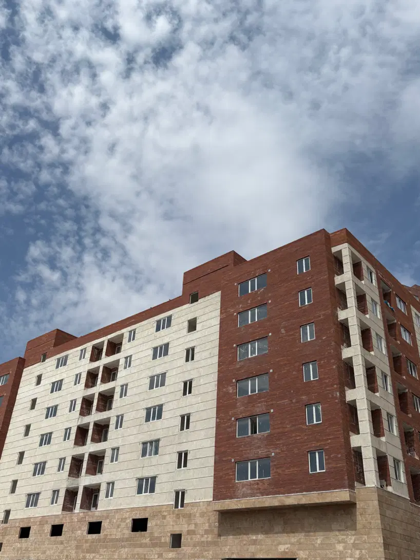 پردیس_برصیاد_۱۰۰متری_پارکینگ_نماسنگ