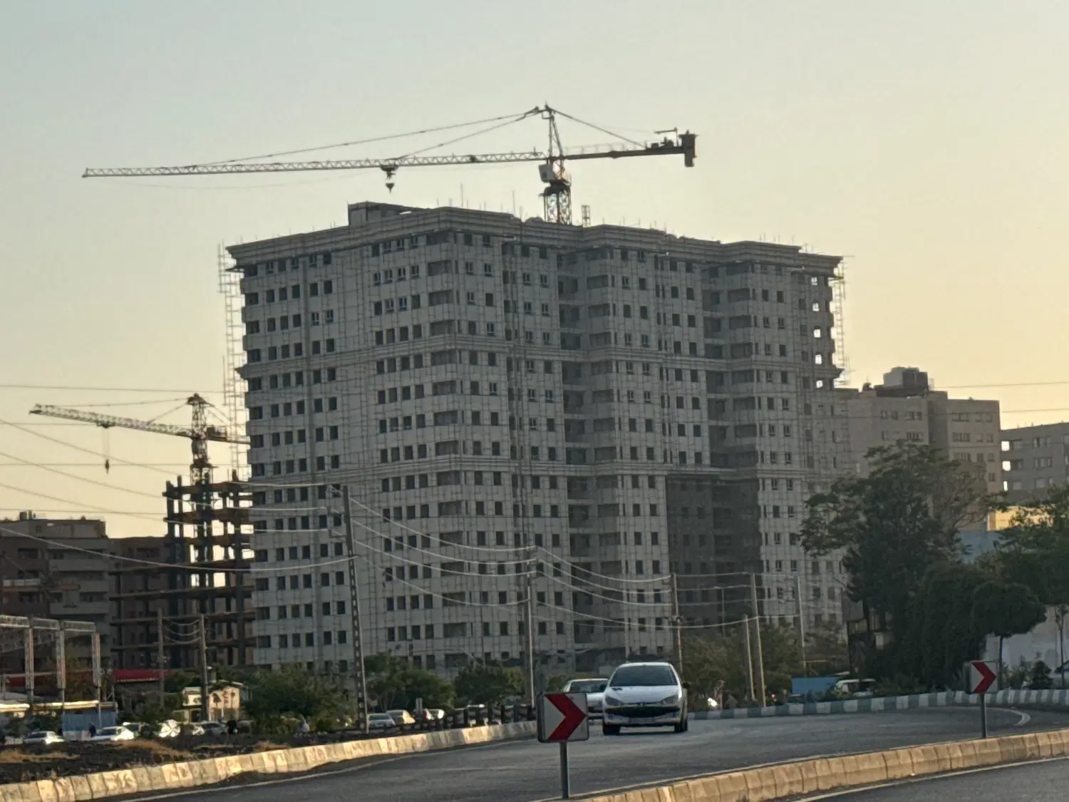 فروش واحد ۱۴۳ متری ۳ خواب