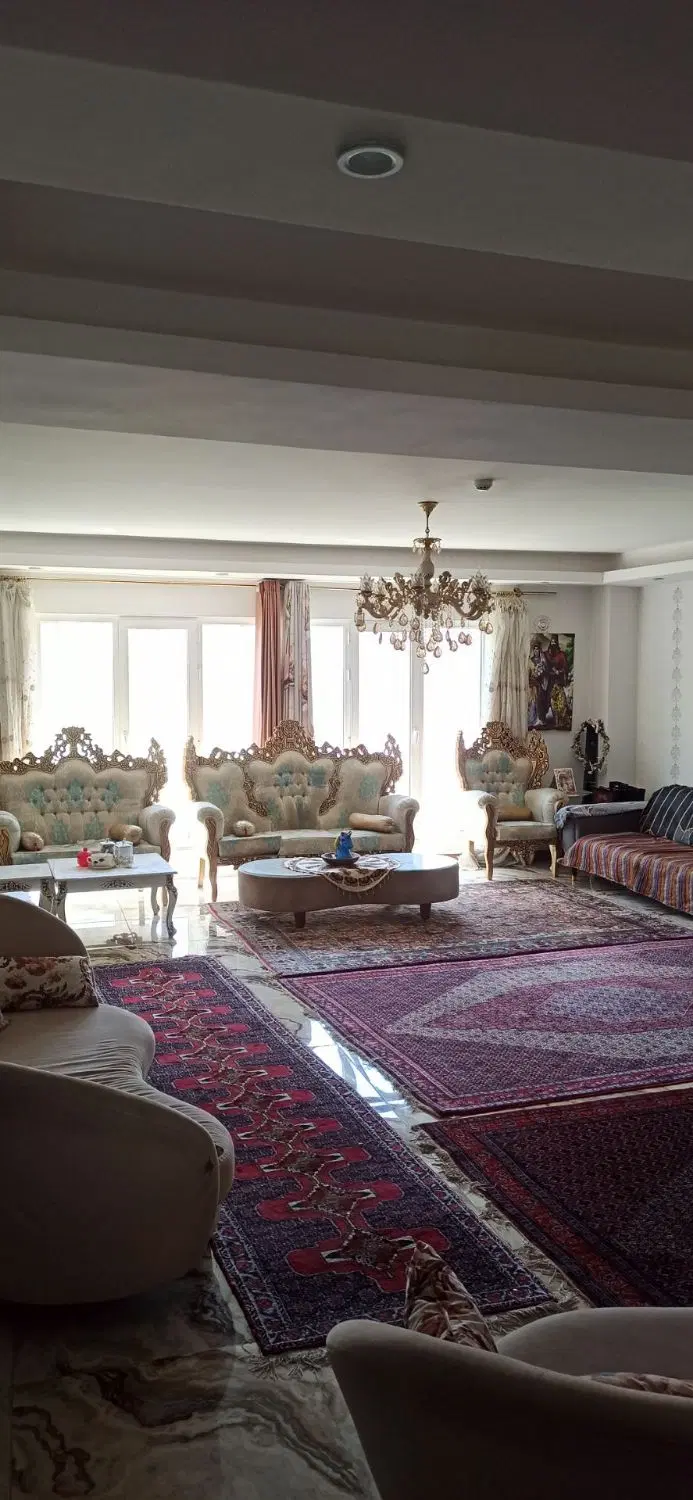 ۱۵۰ متری فولامکانات درممتاز‌ترین محله ادب (جام جم)