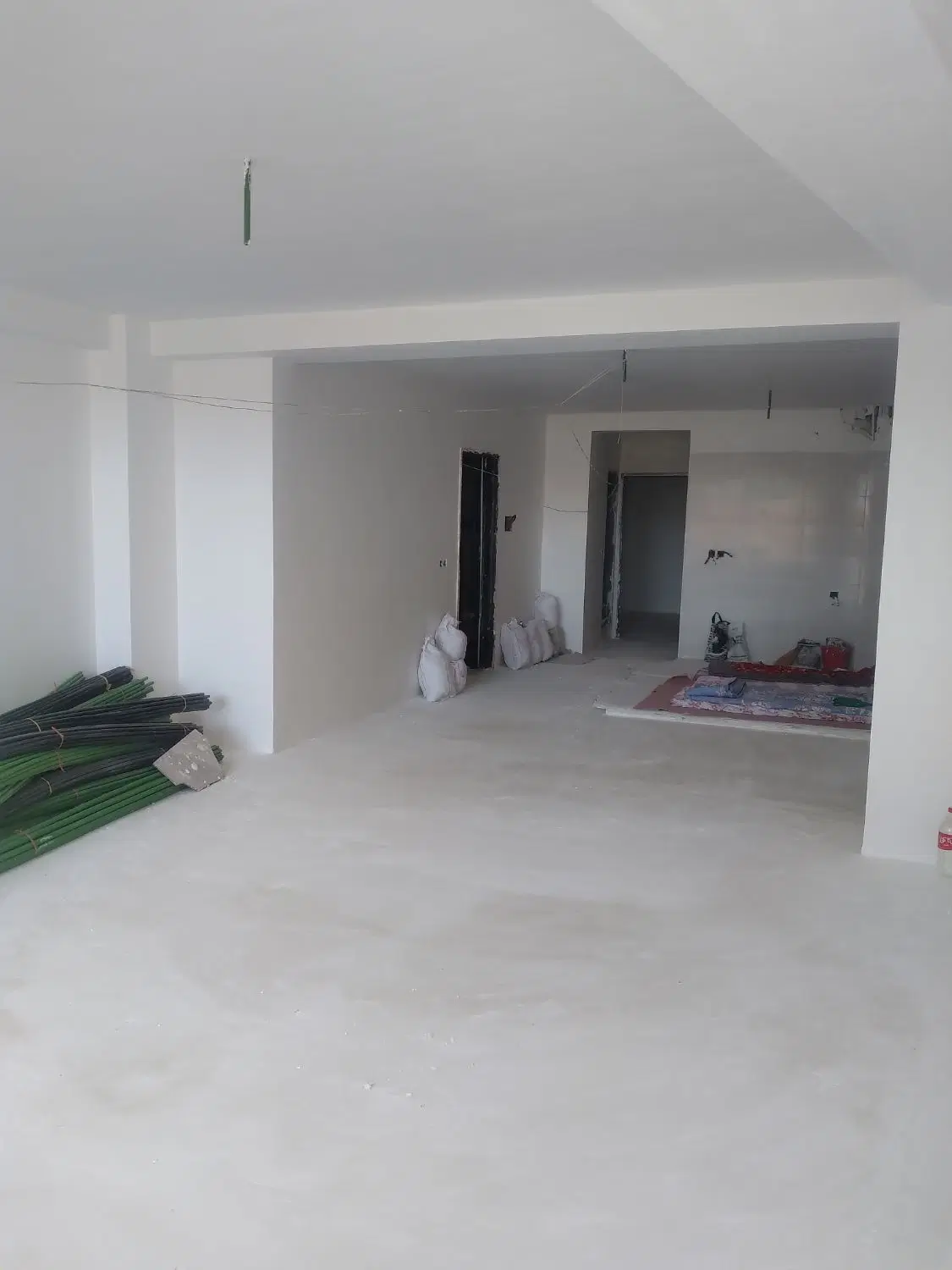 آپارتمان ۱۰۵ متر شمس تبریزی مجلل بالا