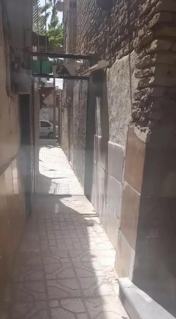 ۷۰متر در دو طبقه طبرسی ش ۵ کارگذار ۹ محله خوب