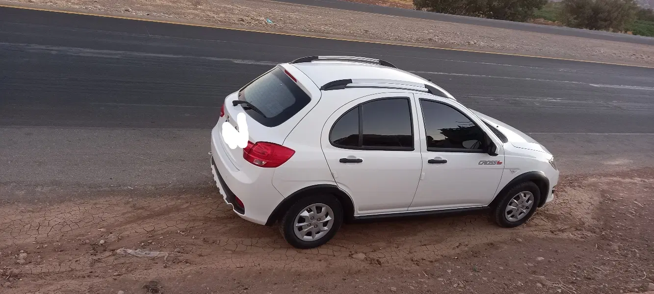 پارکینگ خودرو گاراژ