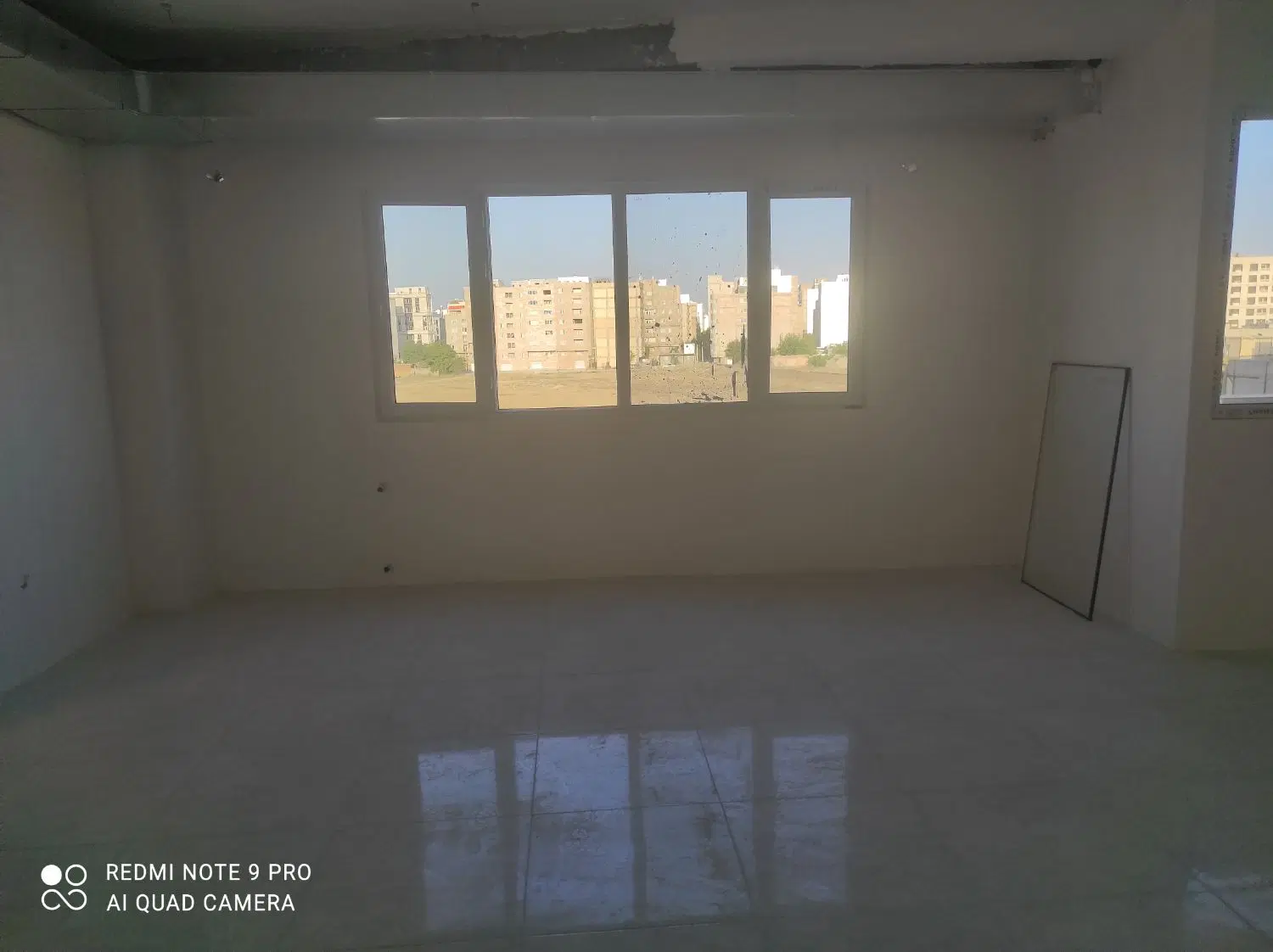 آپارتمان ۱۲۰متری خشک  شهرک معراج