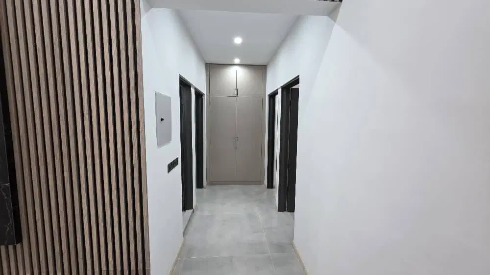 جلال۶۳ طبقه۳ شیک با پارکینگ معاوضه با باغ سنددار
