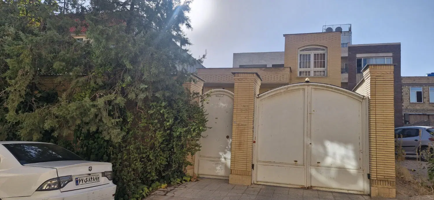 منزل ویلایی یک طبقه دربست