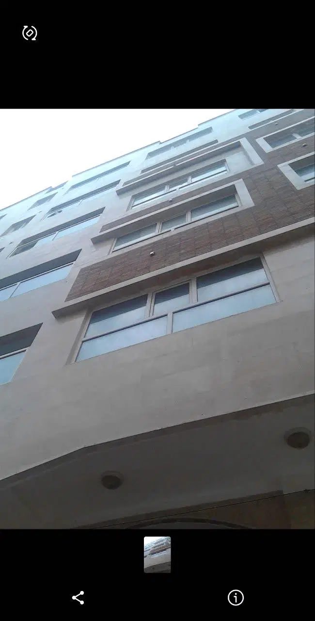 آپارتمان ۱۰۴ متری دوخوابه سالن بزرگ و پرنور