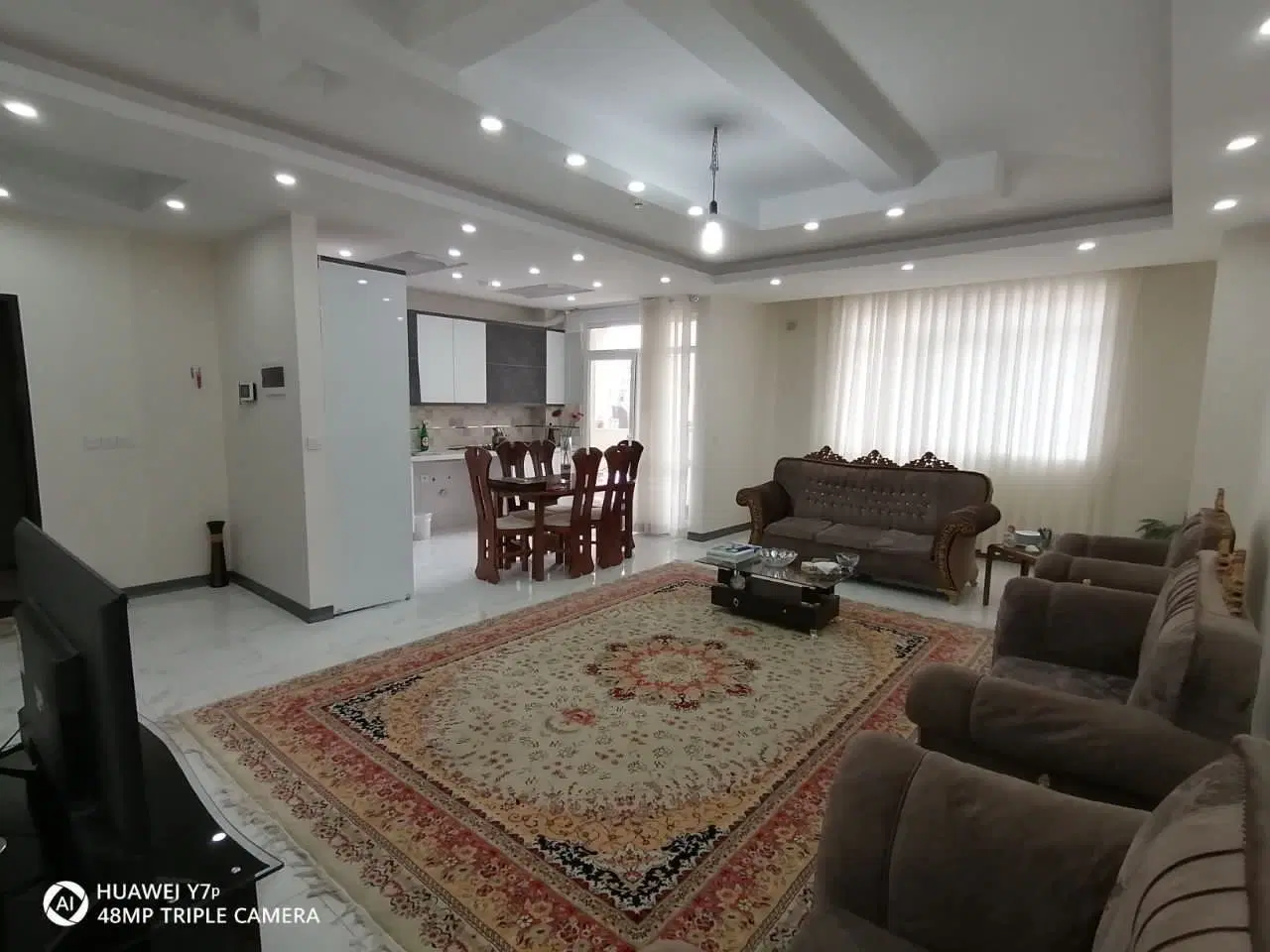 ۱۰۰متر‌ ۳خواب سندی فول امکانات