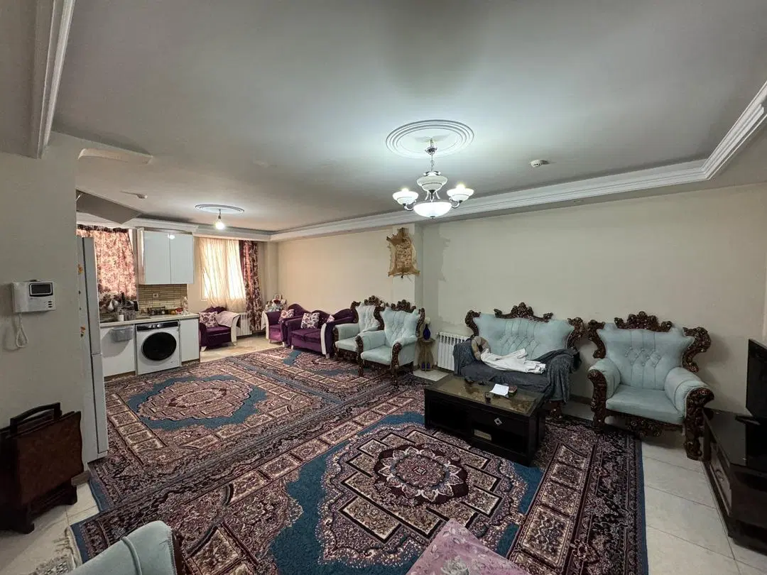 آپارتمان ۷۰ متری _ دو خواب _ نوساز